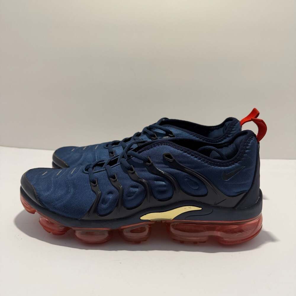 Nike Air VaporMax Plus Navy Blue and Red Men's Sneakers Size 11